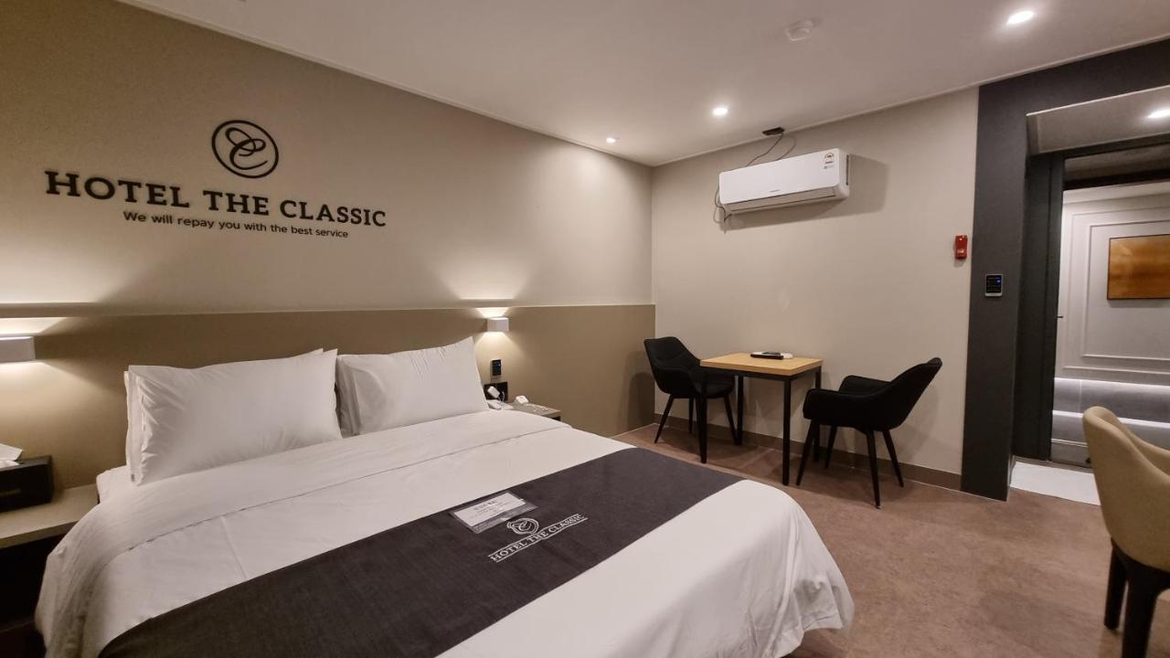 Hotel The Classic Ilsan Ni Exterior foto